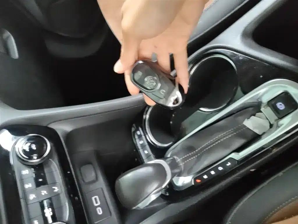 Encore GX 2020 20T CVT 2WD Luxury — миниатюра 15