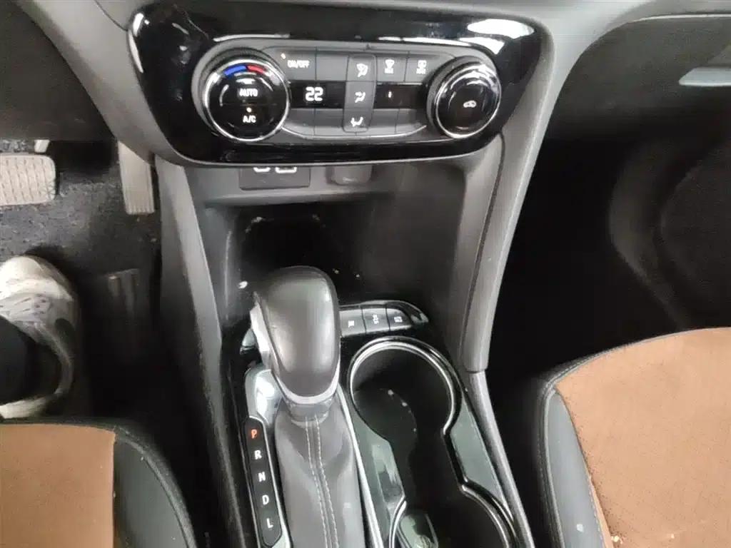 Encore GX 2020 20T CVT 2WD Luxury — миниатюра 21
