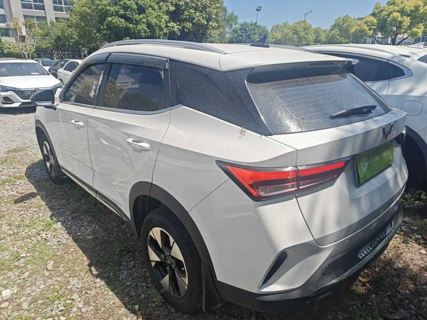 Wuling Alvez 2022 1.5L CVT Comfort Edition — миниатюра 4