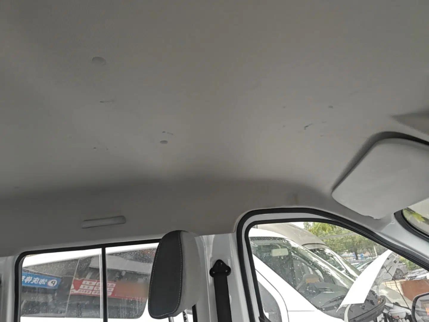 Wuling Yangguang 2024 300KM Comfort Version Passenger Van 75kW — миниатюра 21