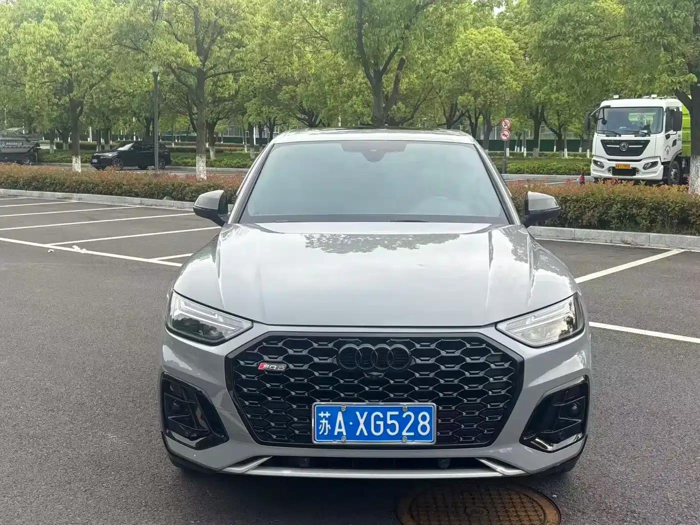 Audi Q5L Sportback 2021 40 TFSI Launch Special Edition — миниатюра 2