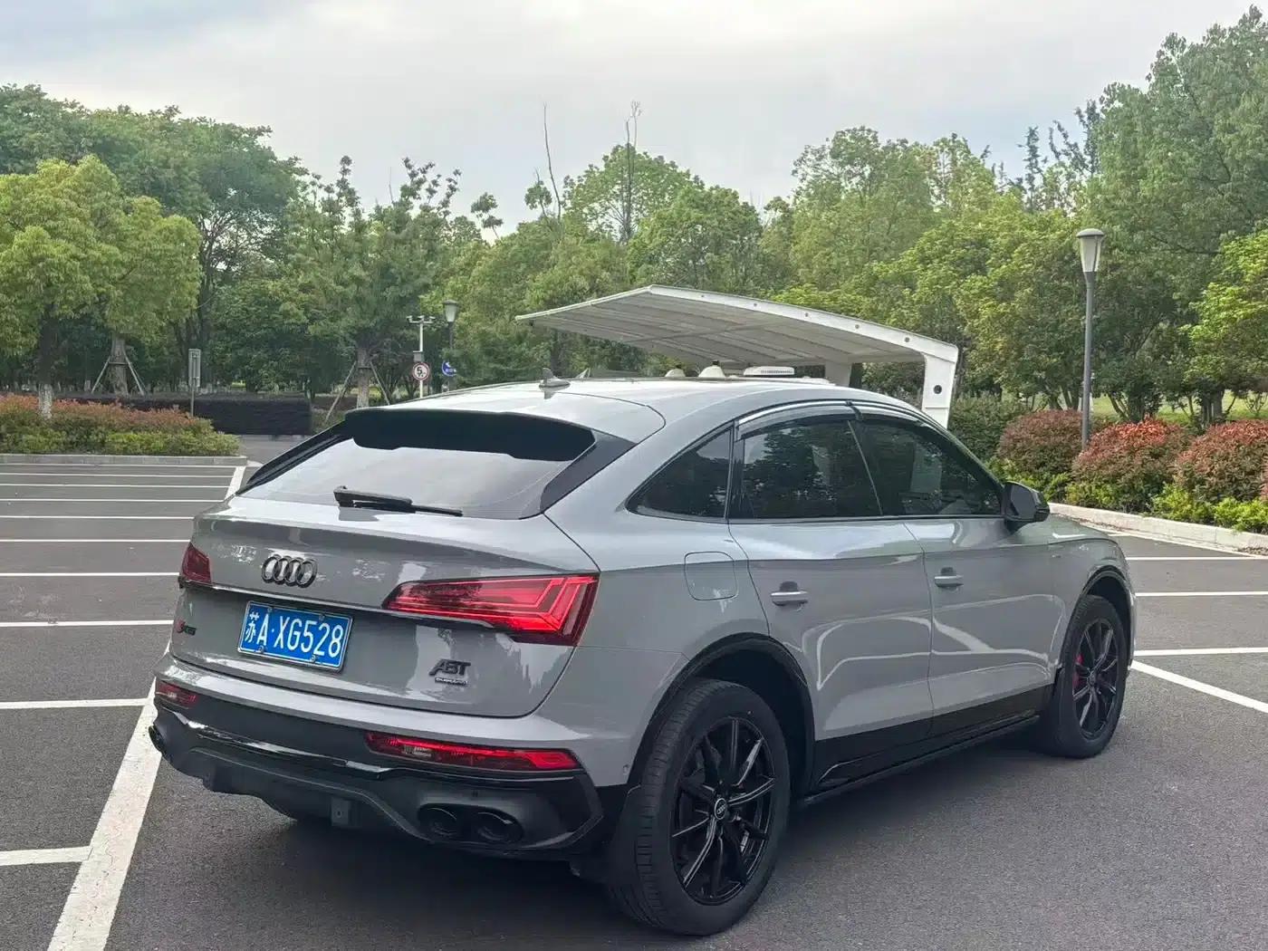 Audi Q5L Sportback 2021 40 TFSI Launch Special Edition — миниатюра 6