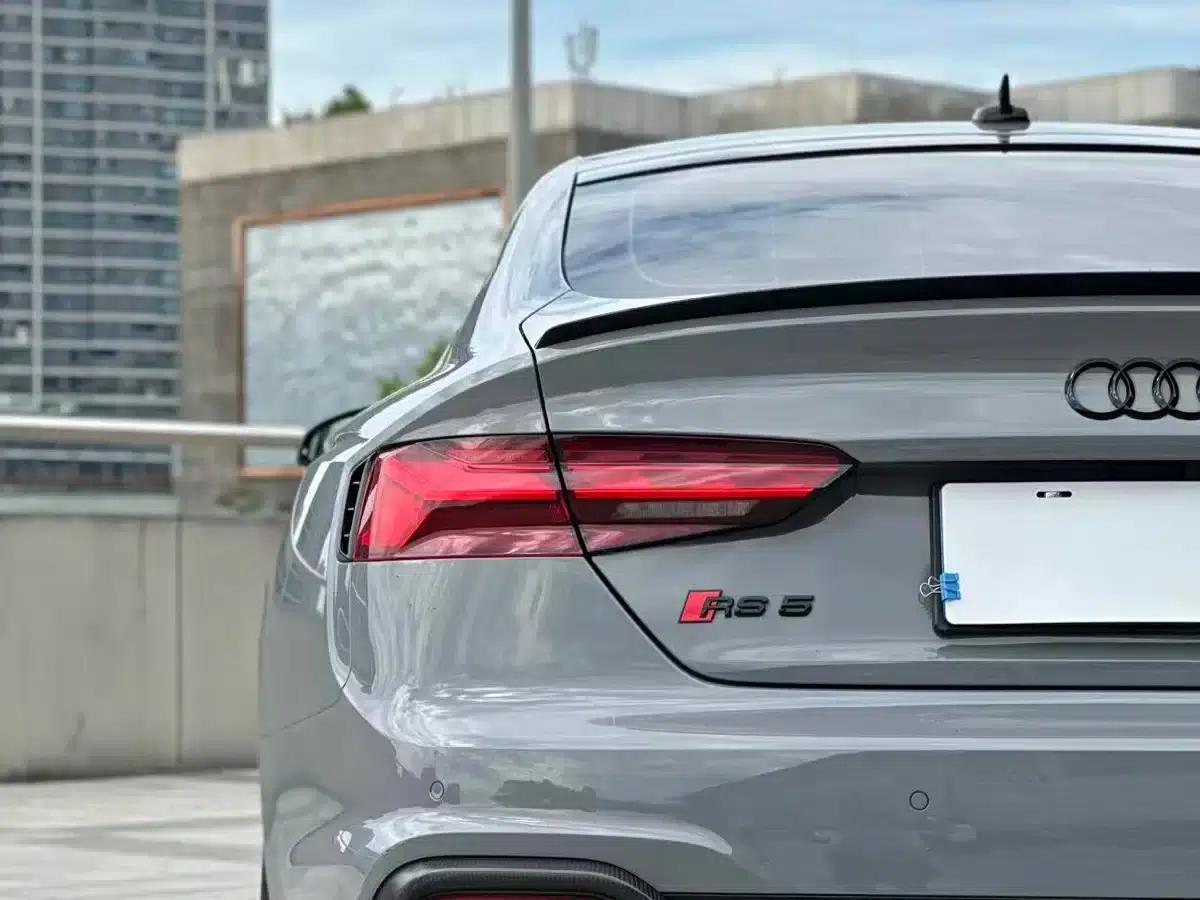 Audi RS 5 2023 RS 5 2.9T Sportback Dark Gold Edition — миниатюра 8