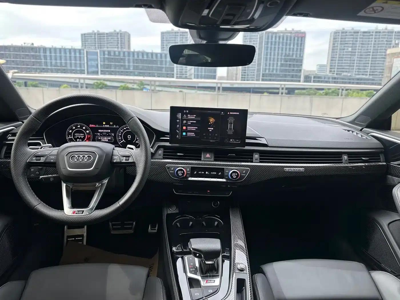 Audi RS 5 2023 RS 5 2.9T Sportback Dark Gold Edition — миниатюра 10