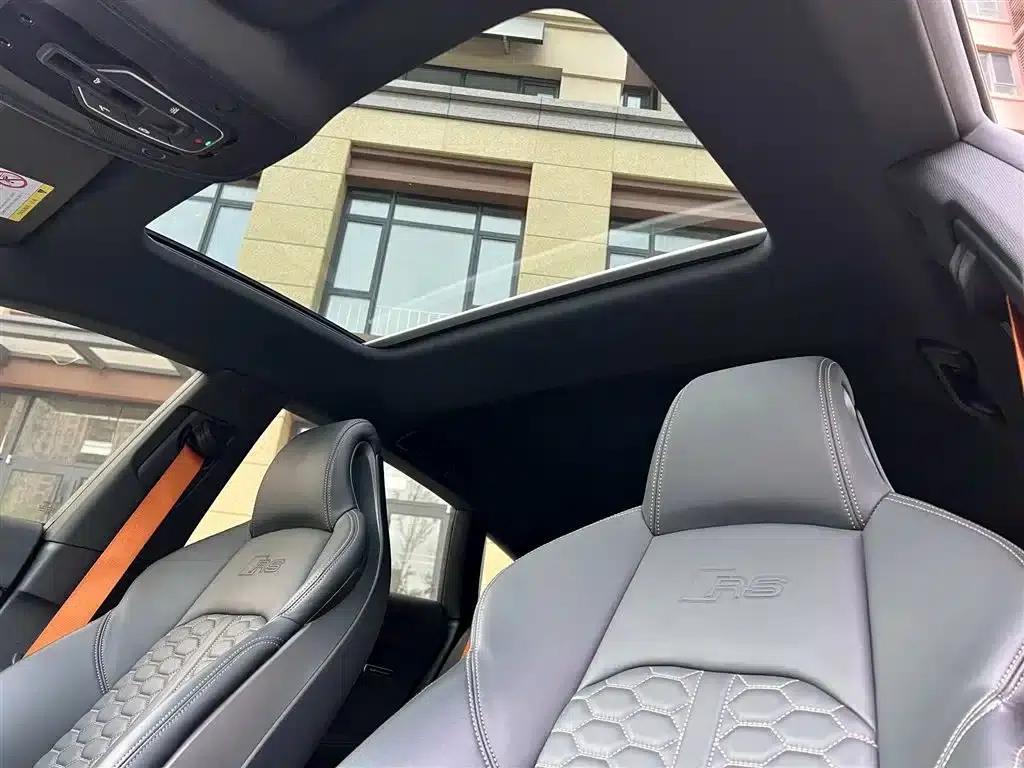Audi RS 5 2022 RS 5 2.9T Sportback Dark Gold Edition — миниатюра 14