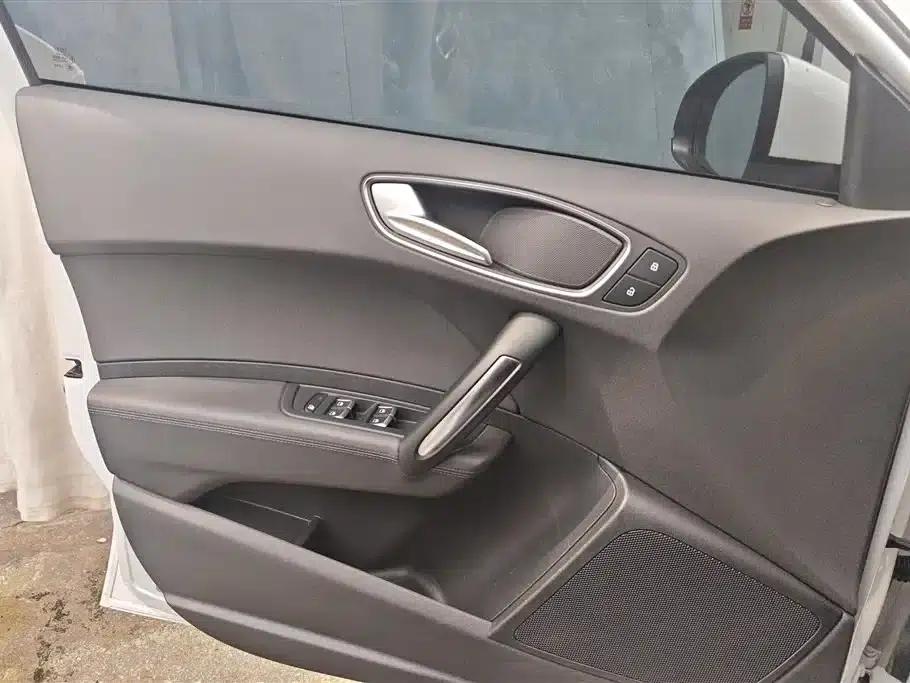 Audi A1 2016 30 TFSI Sportback Design — миниатюра 7