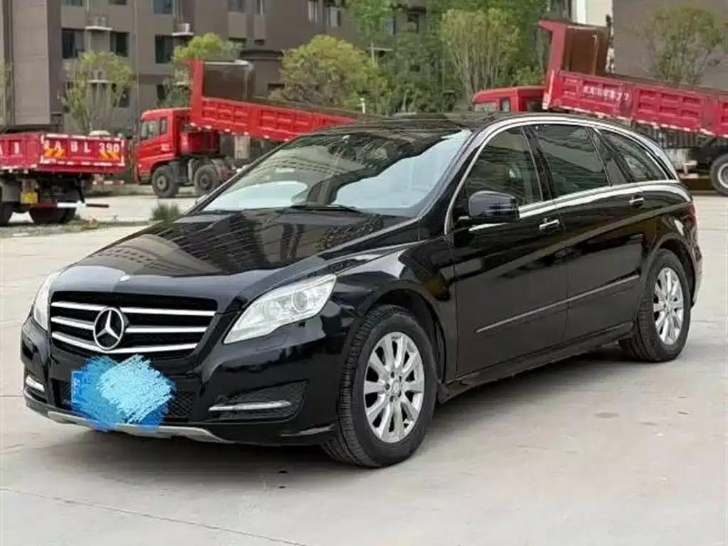 2010 Mercedes-Benz R-Class R 350 L 4MATIC — миниатюра 1