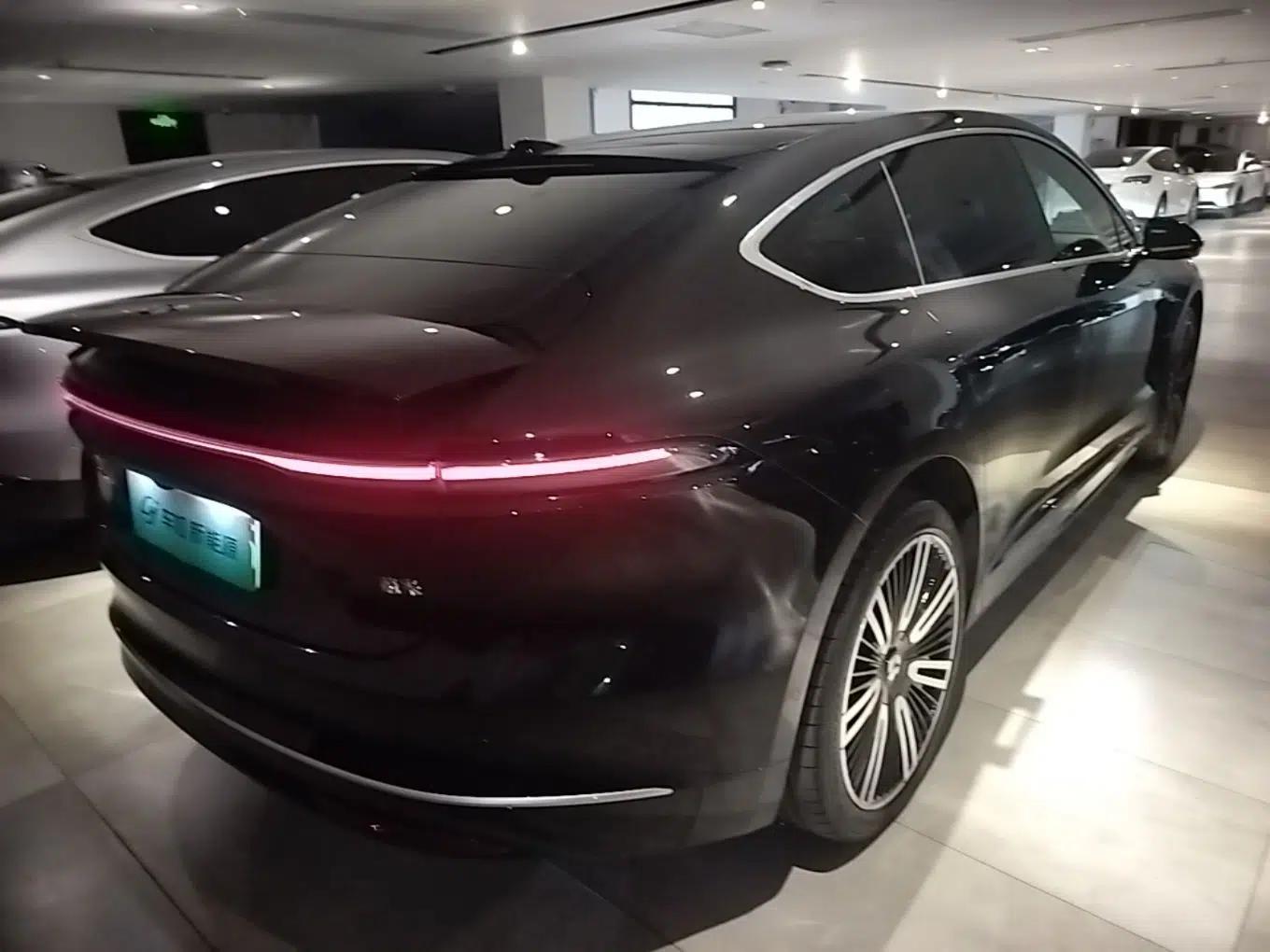 Nio ET9 2025 100kWh Signature Edition — миниатюра 6