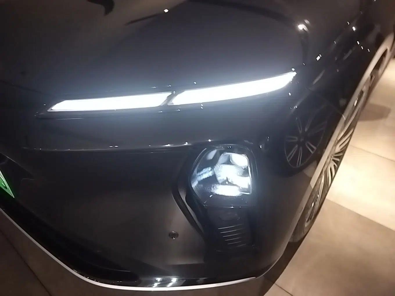 Nio ET9 2025 100kWh Signature Edition — миниатюра 9