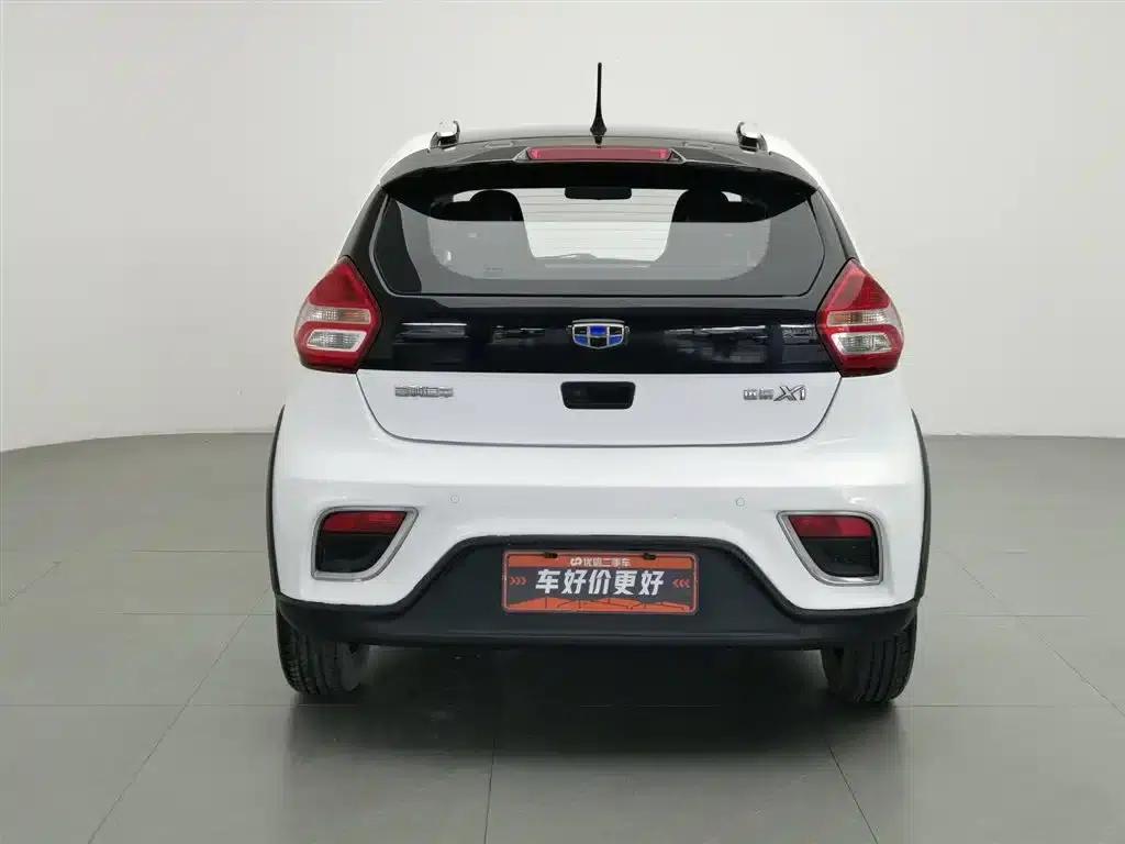 Geely Vision X1 2017 1.3L Automatic Fun Edition — миниатюра 4