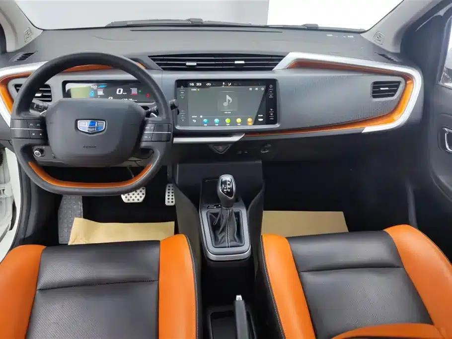 Geely Vision X1 2017 1.3L Automatic Player Edition — миниатюра 12