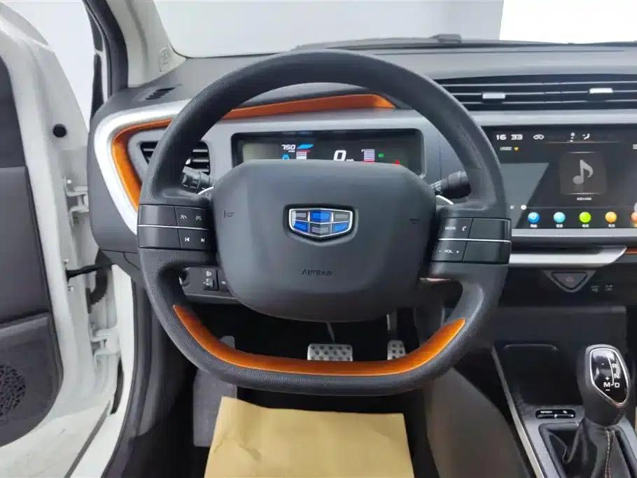 Geely Vision X1 2017 1.3L Automatic Player Edition — миниатюра 15
