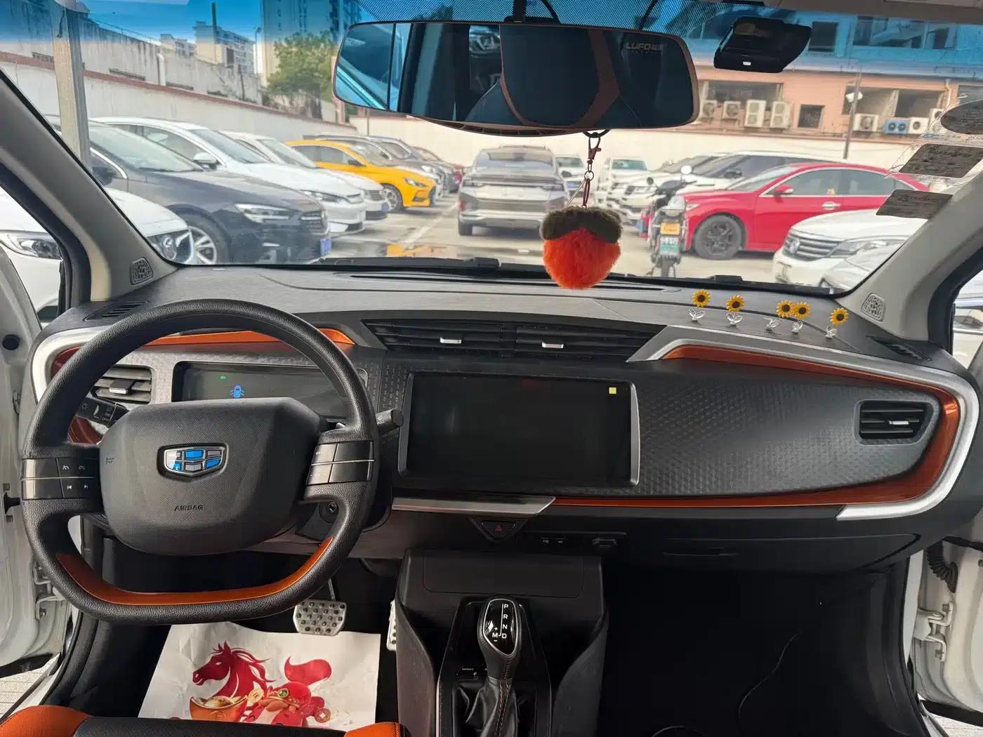 Geely Vision X1 2017 1.3L Automatic Player Edition — миниатюра 8