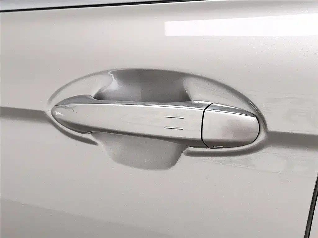 Geely Emgrand L 2022 1.4T CVT Flagship Edition — миниатюра 18