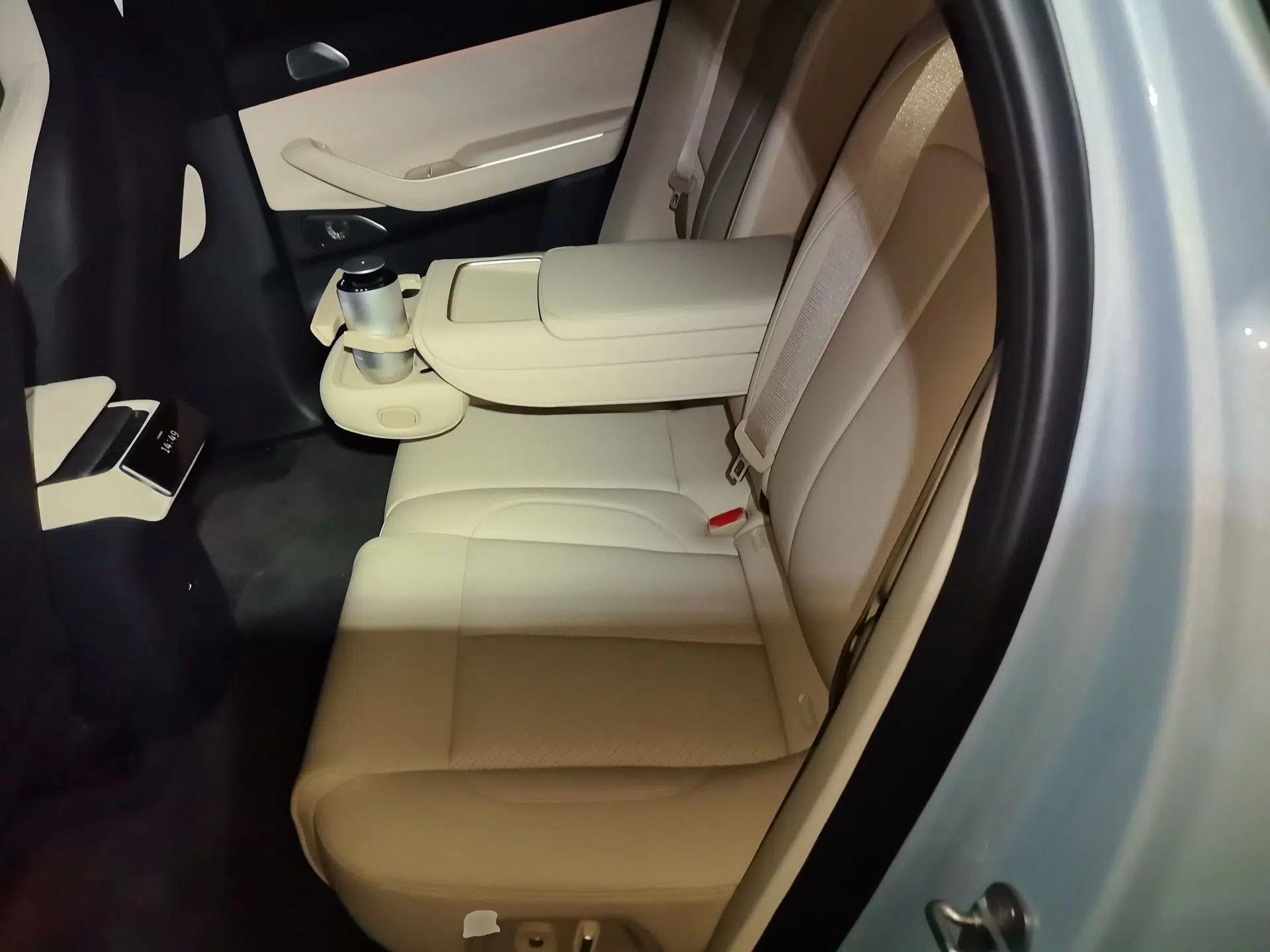 Nio EC7 2023 100kWh — миниатюра 20