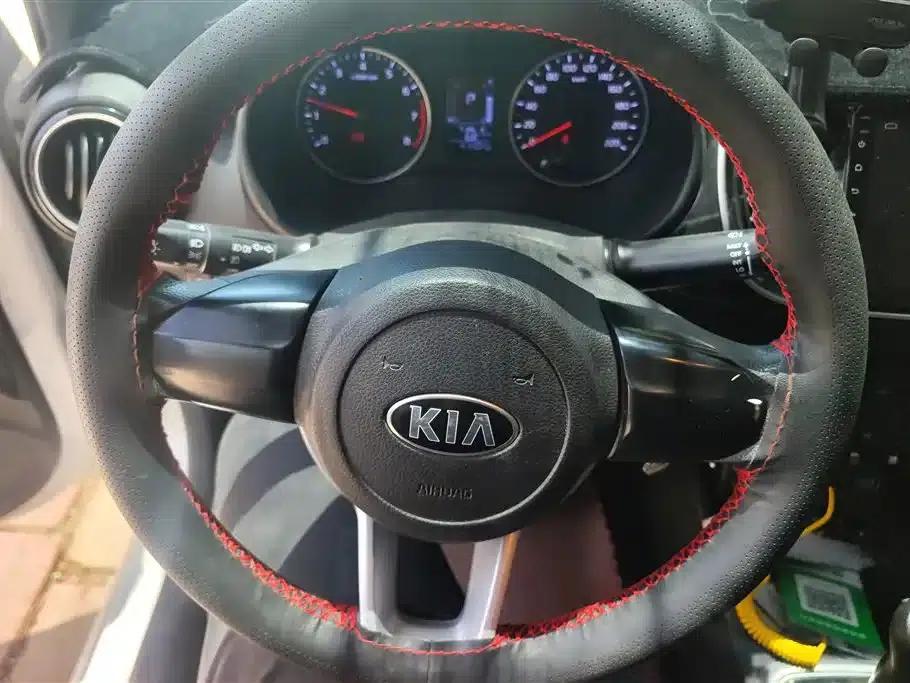 Kia K2 2017 1.4L Automatic Smart Edition Value — миниатюра 15