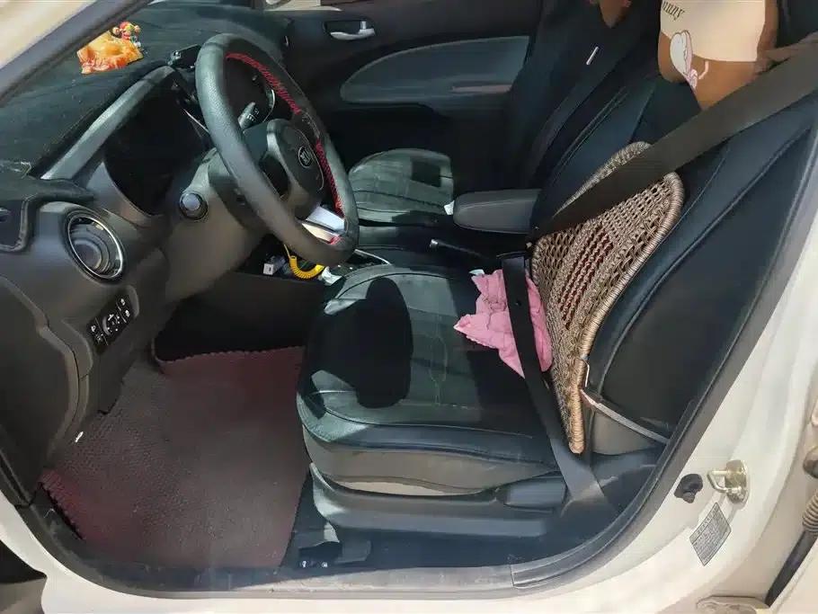 Kia K2 2017 1.4L Automatic Smart Edition Value — миниатюра 9