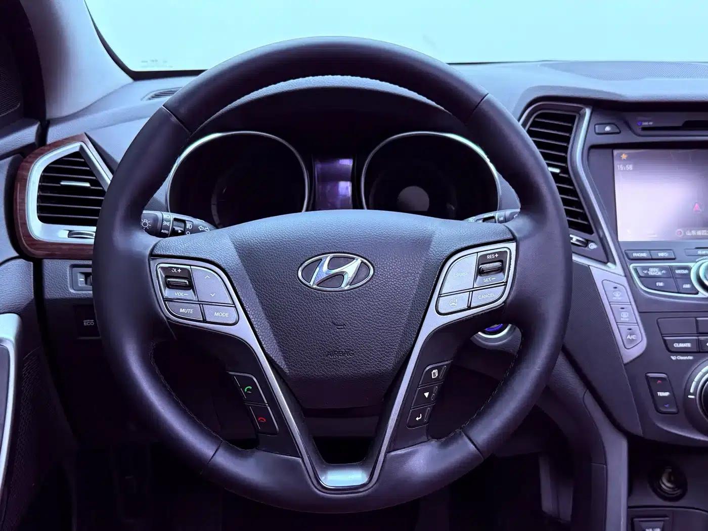 2013 Geely Grand Prix 3.0L 7-seater 4WD Flagship Edition with Brown Interior — миниатюра 11