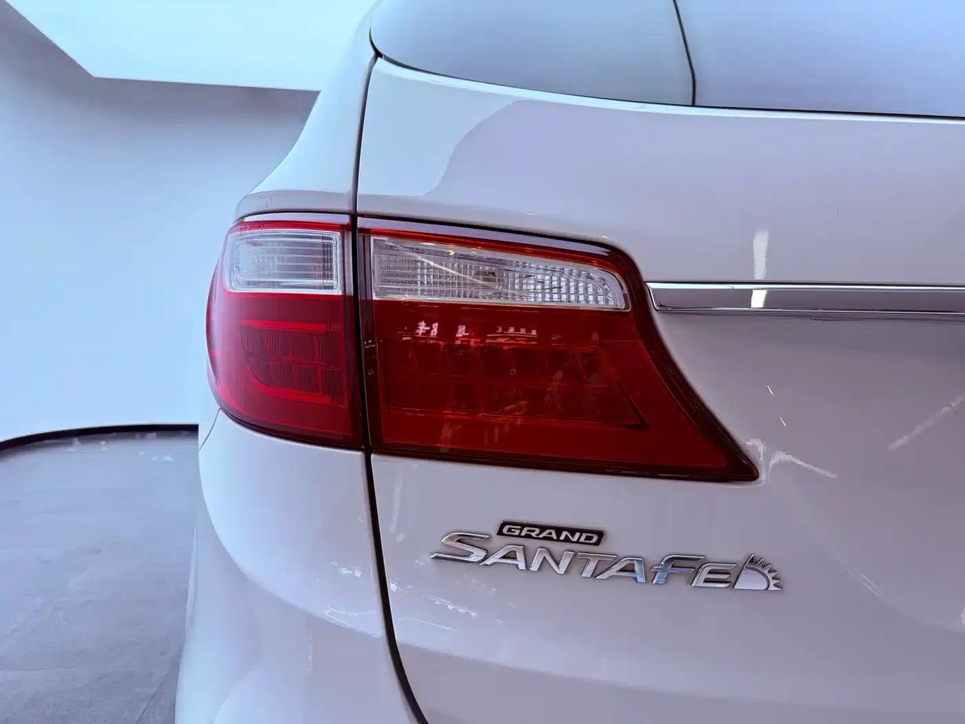 2013 Geely Grand Prix 3.0L 7-seater 4WD Flagship Edition with Brown Interior — миниатюра 23