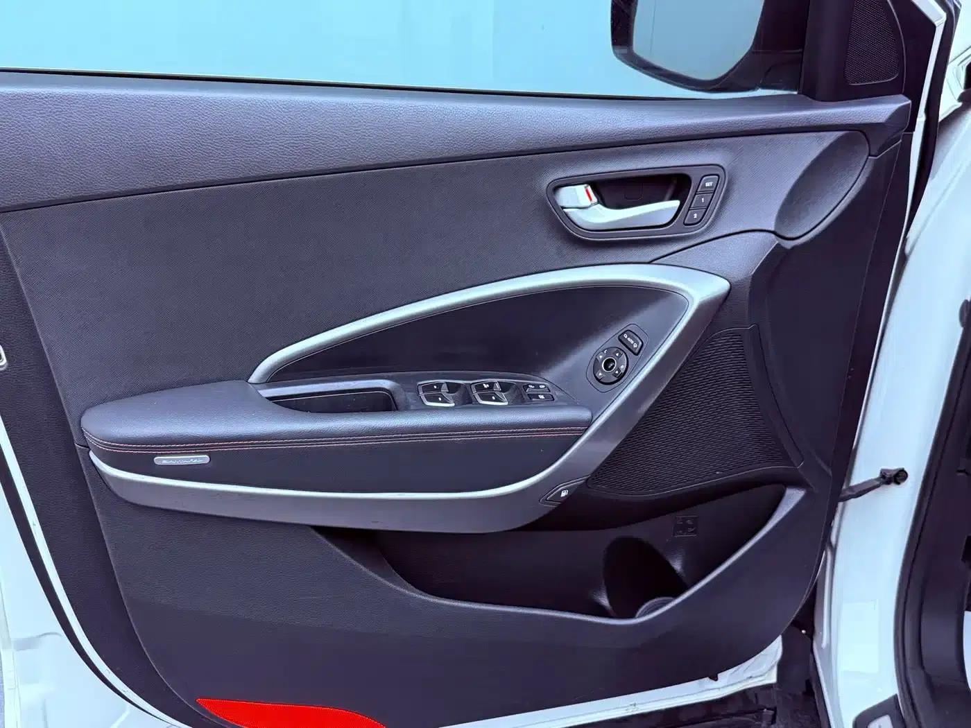 2013 Geely Grand Prix 3.0L 7-seater 4WD Flagship Edition with Brown Interior — миниатюра 8