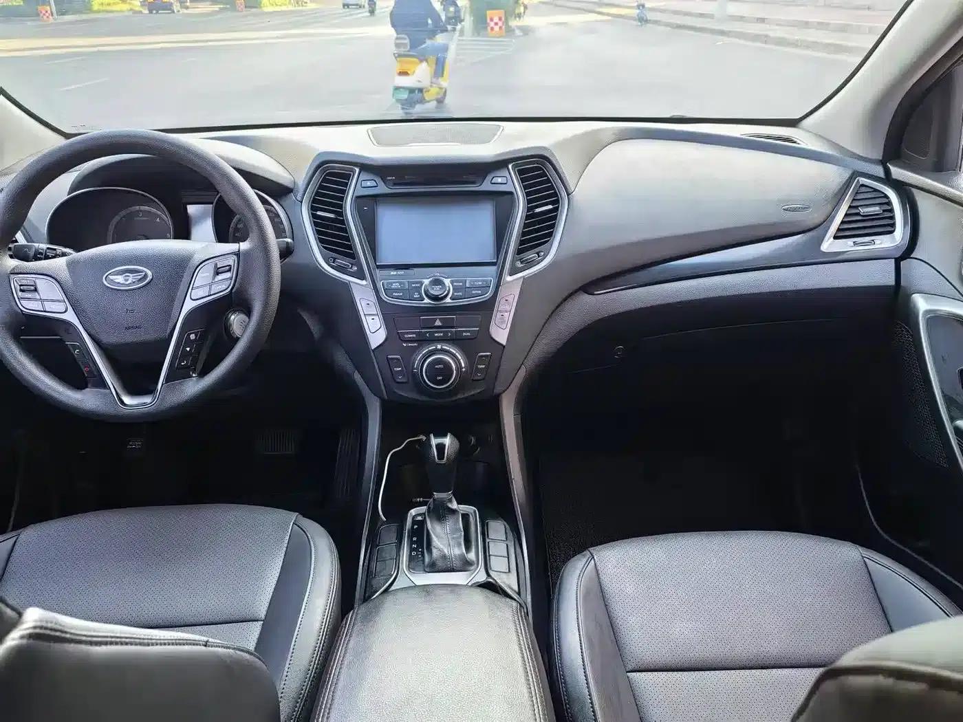 Geely Grand Prix 2015 2.2T 7-seater 2WD Smart Limited Edition — миниатюра 9