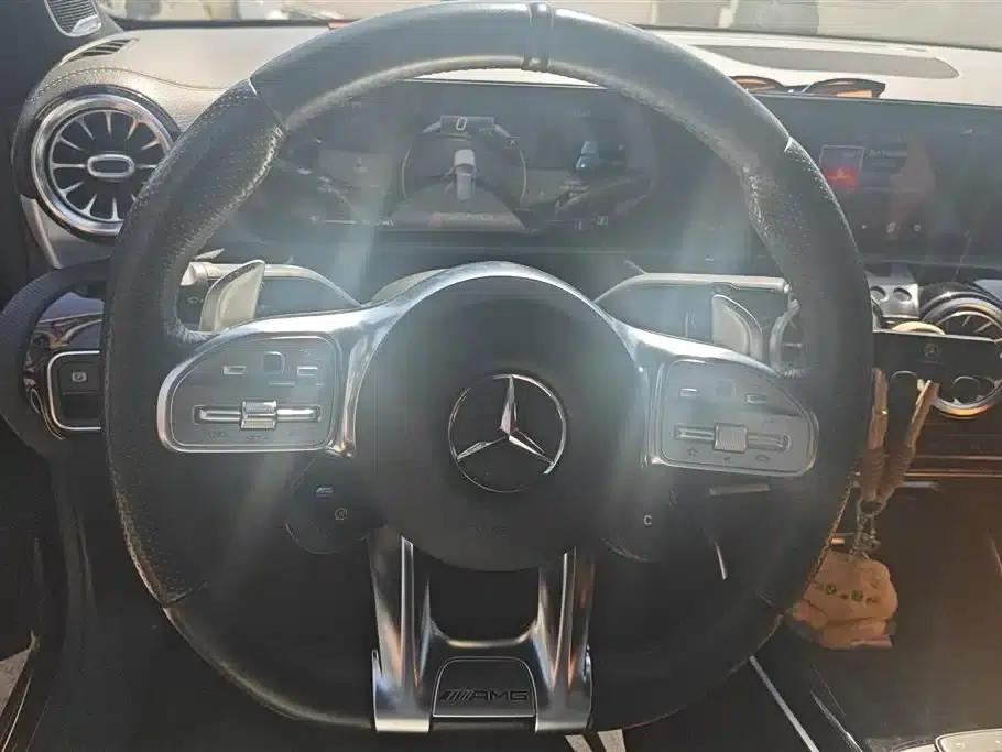 2020 Mercedes-Benz A-Class AMG A 35 L 4MATIC — миниатюра 15