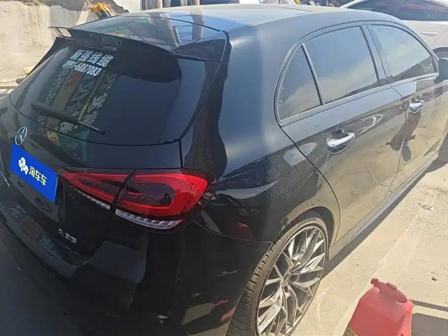 2020 Mercedes-Benz A-Class AMG A 35 L 4MATIC — миниатюра 3