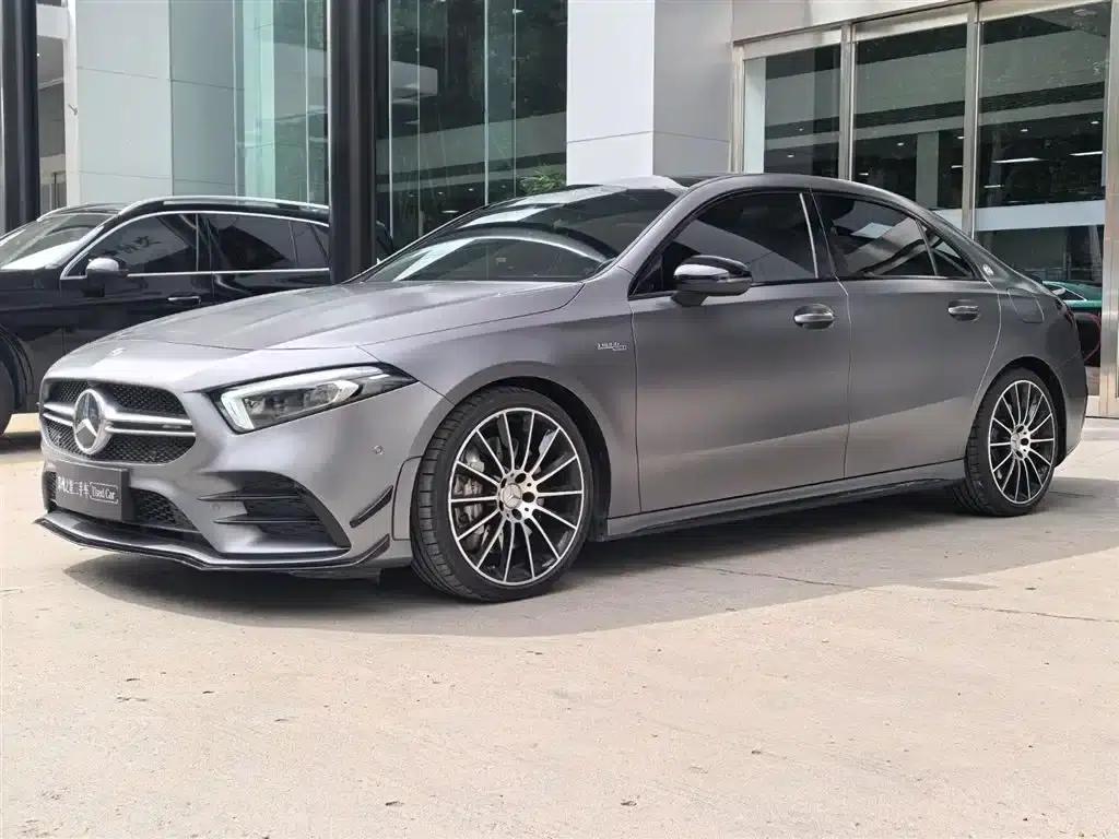 2023 Mercedes-Benz A-Class AMG A 35 L 4MATIC — миниатюра 1