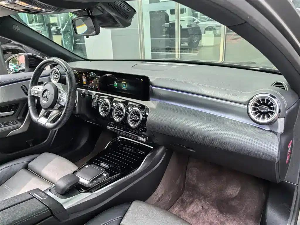 2023 Mercedes-Benz A-Class AMG A 35 L 4MATIC — миниатюра 6