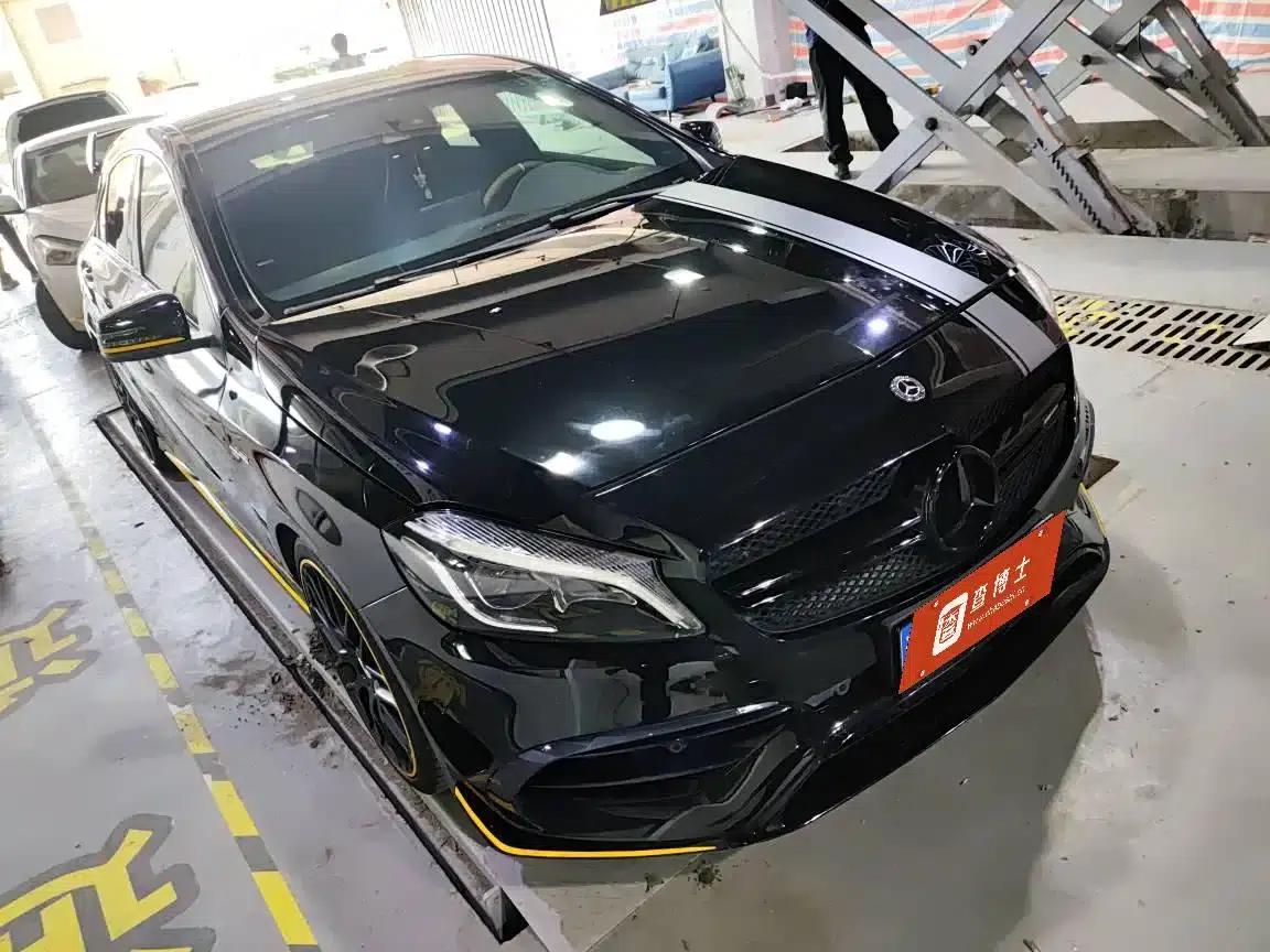 Imported 2017 Mercedes-Benz A-Class AMG A 45 4MATIC Night Thunder Limited Edition — миниатюра 2