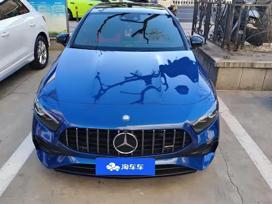 Imported 2024 Mercedes-Benz A-Class AMG A 35 4MATIC — миниатюра 2