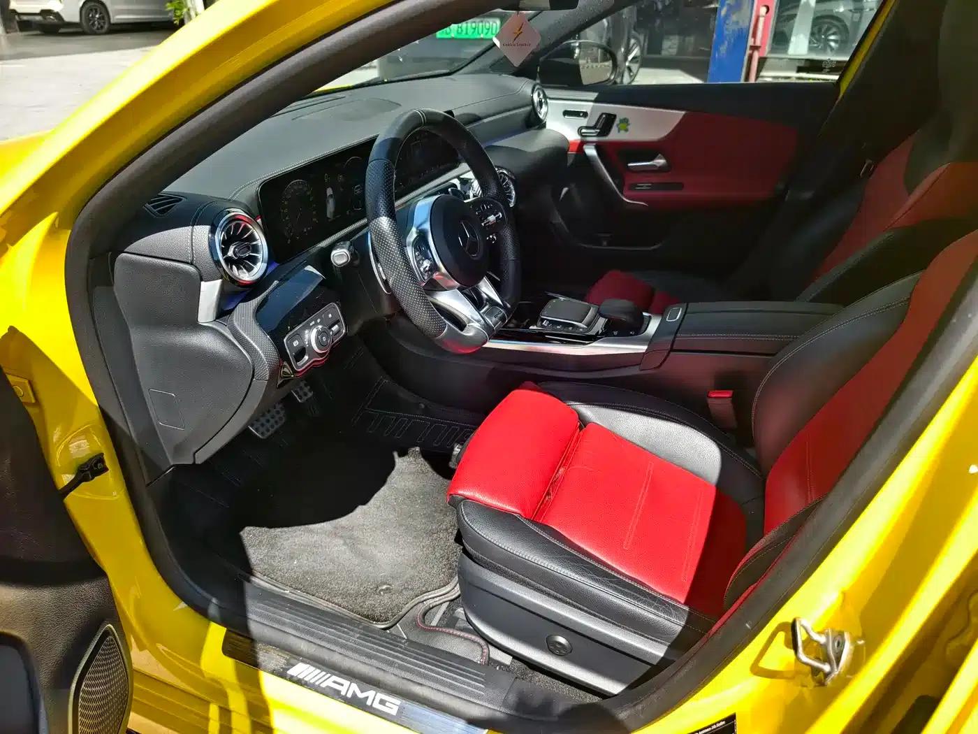 Imported 2022 Mercedes-Benz A-Class AMG A 35 4MATIC — миниатюра 5