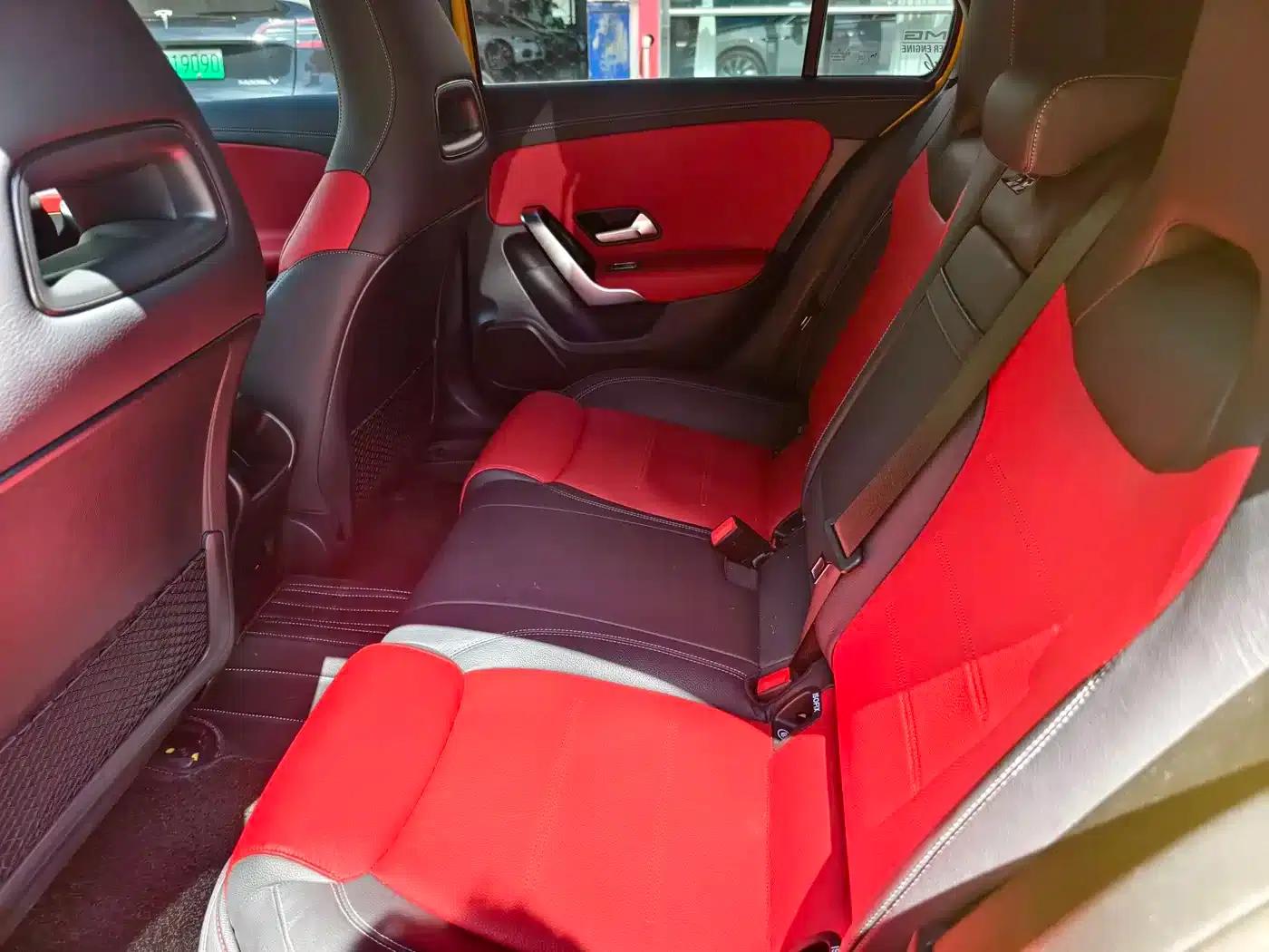 Imported 2022 Mercedes-Benz A-Class AMG A 35 4MATIC — миниатюра 7