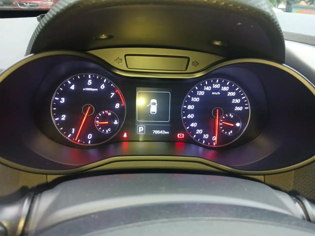 Hyundai Veloster 2015 1.6T Automatic Luxury Edition — миниатюра 12