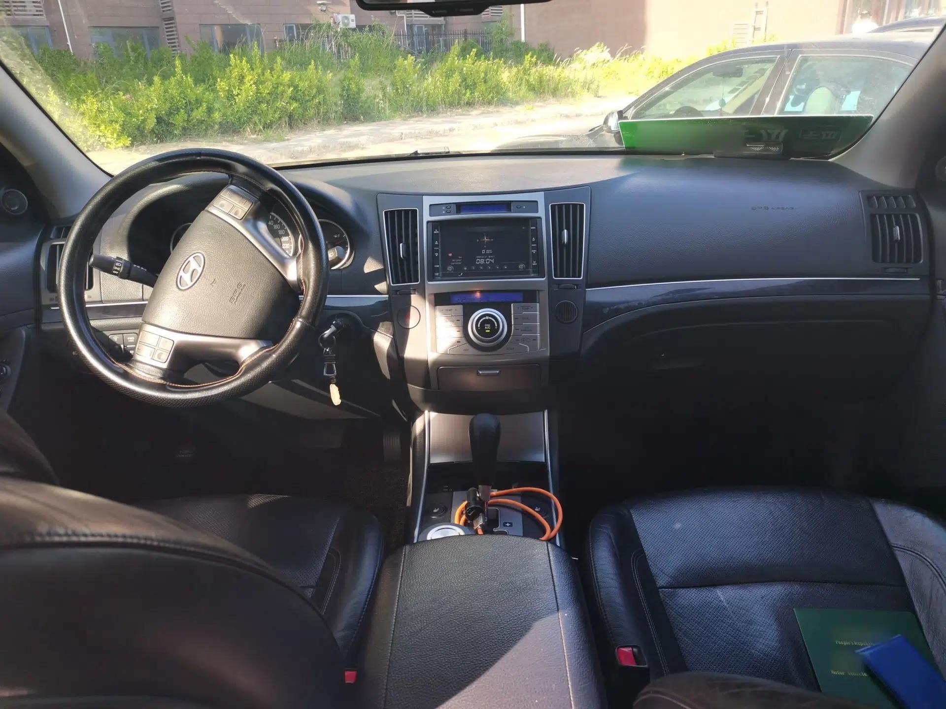 Hyundai Veracruz 2009 3.8L Comfort Edition — миниатюра 10