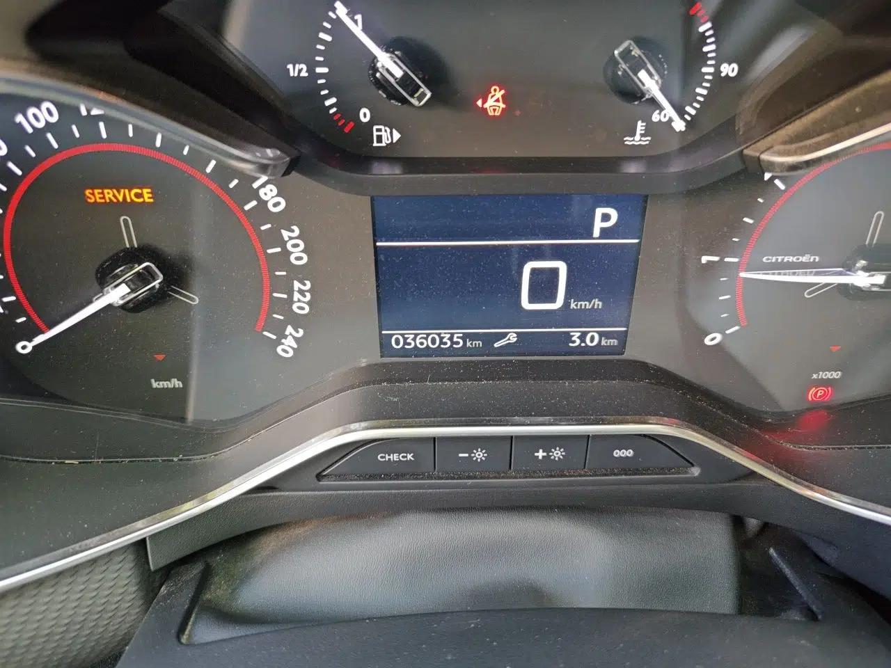 Citroen C6 2021 400THP Comfort Edition — миниатюра 13
