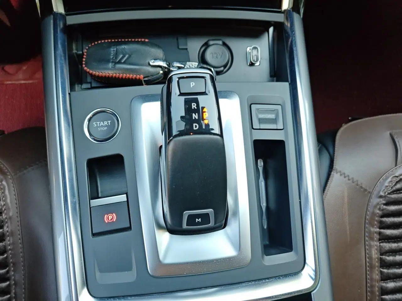 Citroen C6 2021 400THP Comfort Edition — миниатюра 15