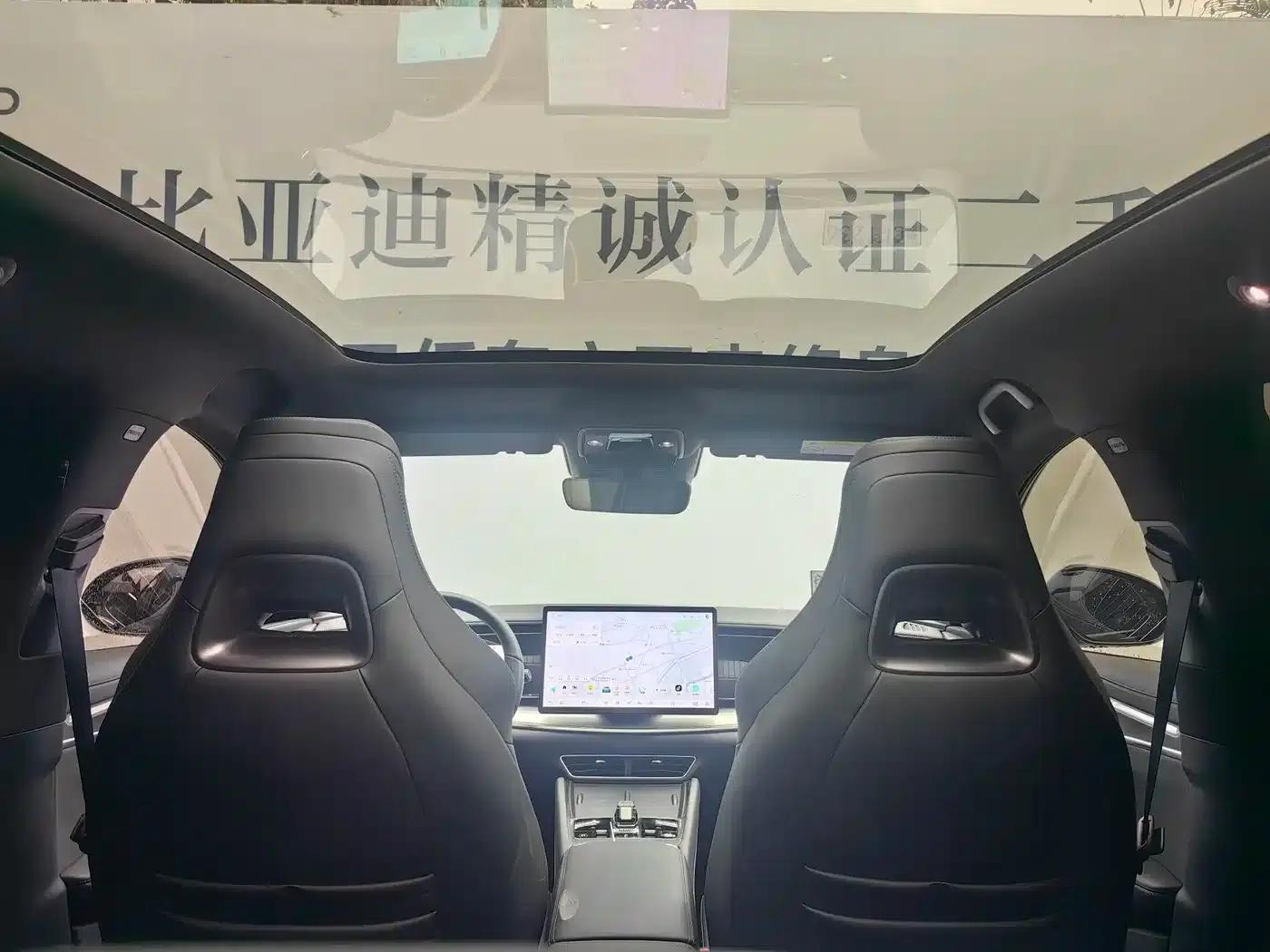Hiace 07 EV 2024 Model 610 Long Range Version — миниатюра 13