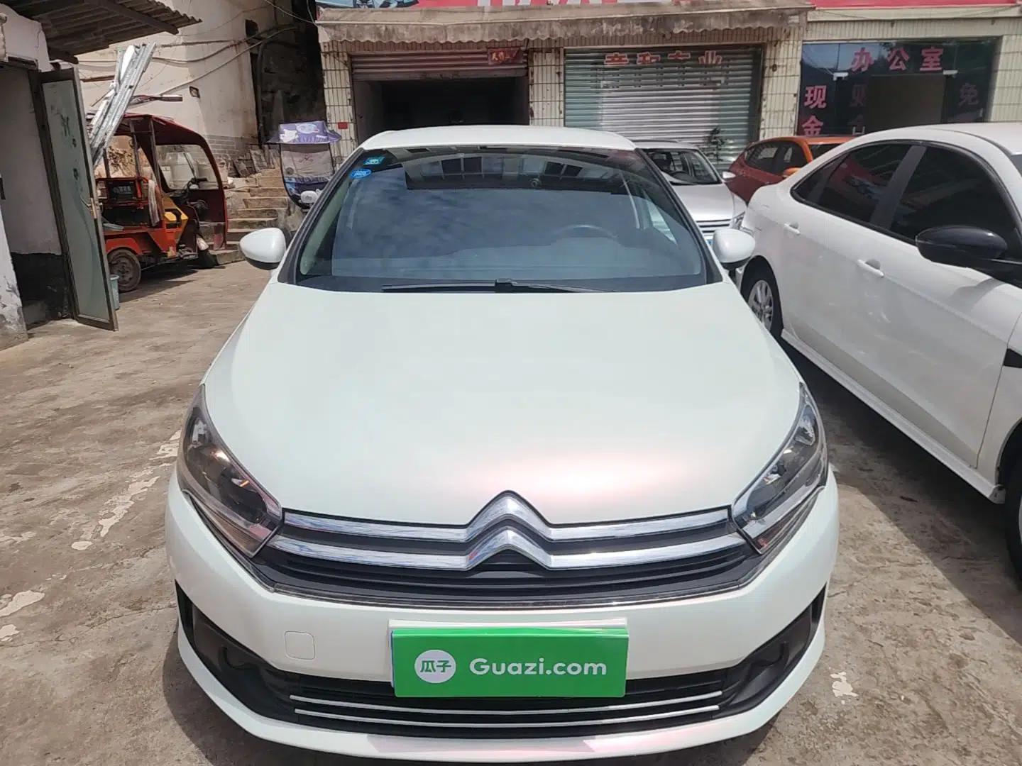 Citroen C4 Sega 2016 1.6L Automatic Comfort Model — миниатюра 2