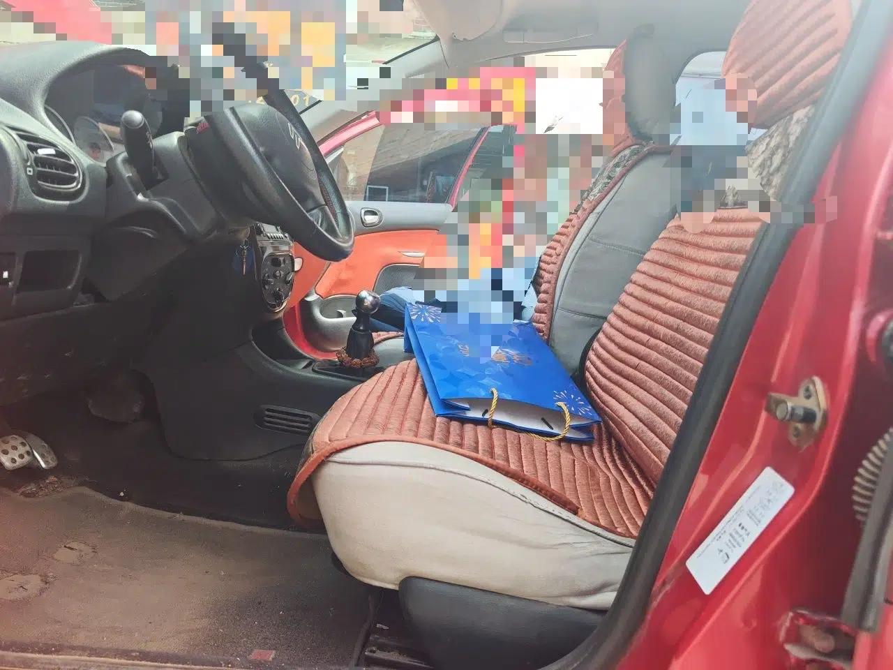 Citroen C2 2012 1.4L Manual Sport Model — миниатюра 16