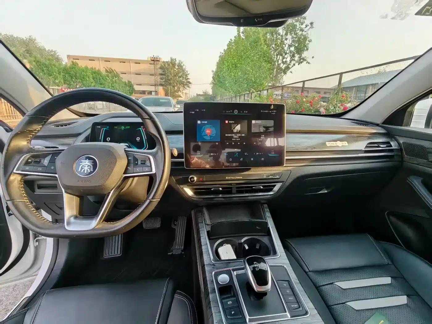 Qin Pro New Energy 2018 EV500 Intelligent Leading Edition — миниатюра 17