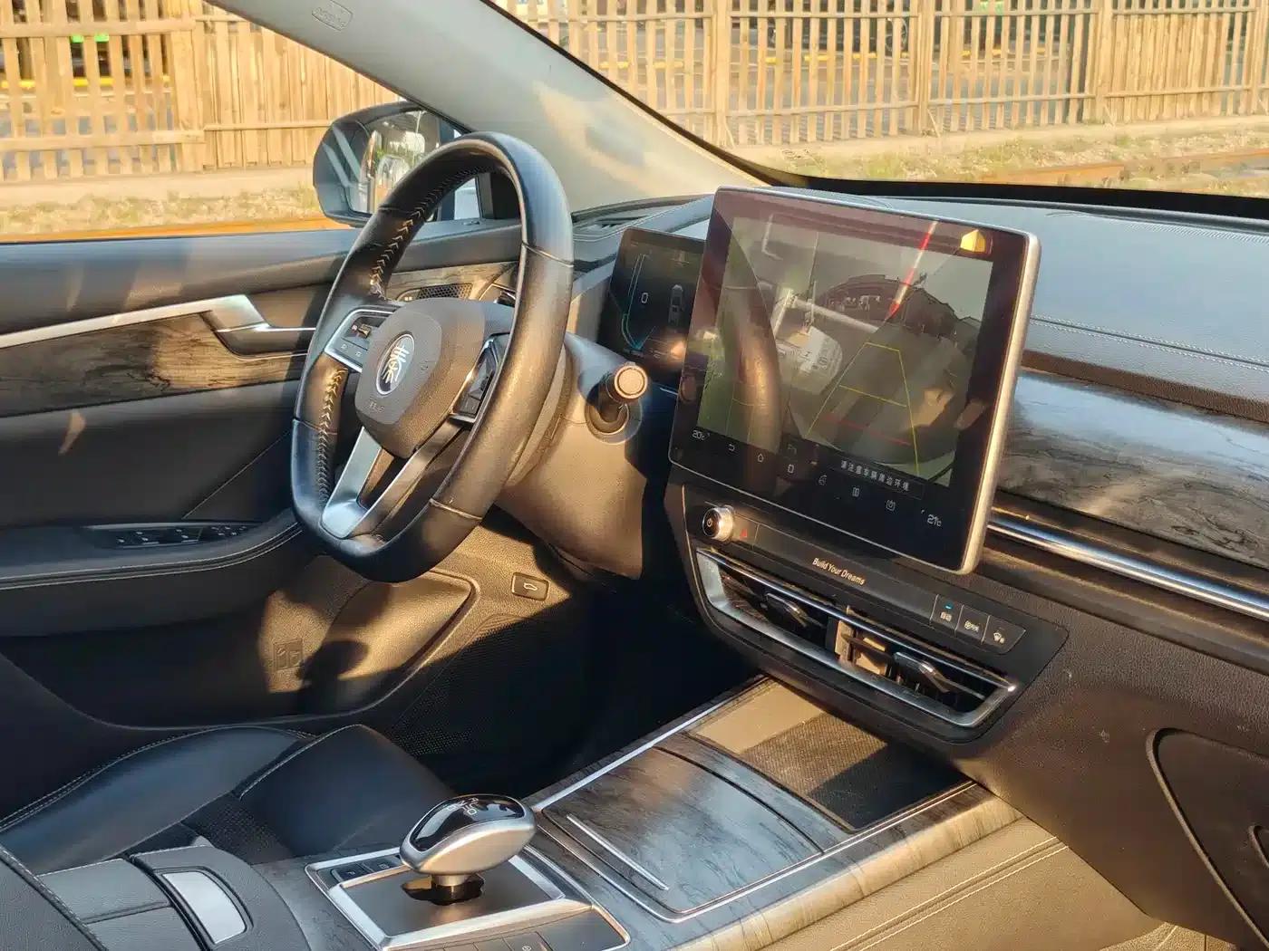 Qin Pro New Energy 2018 EV500 Intelligent Leading Edition — миниатюра 28