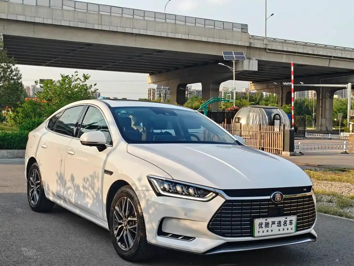 Qin Pro New Energy 2018 EV500 Intelligent Leading Edition — миниатюра 4