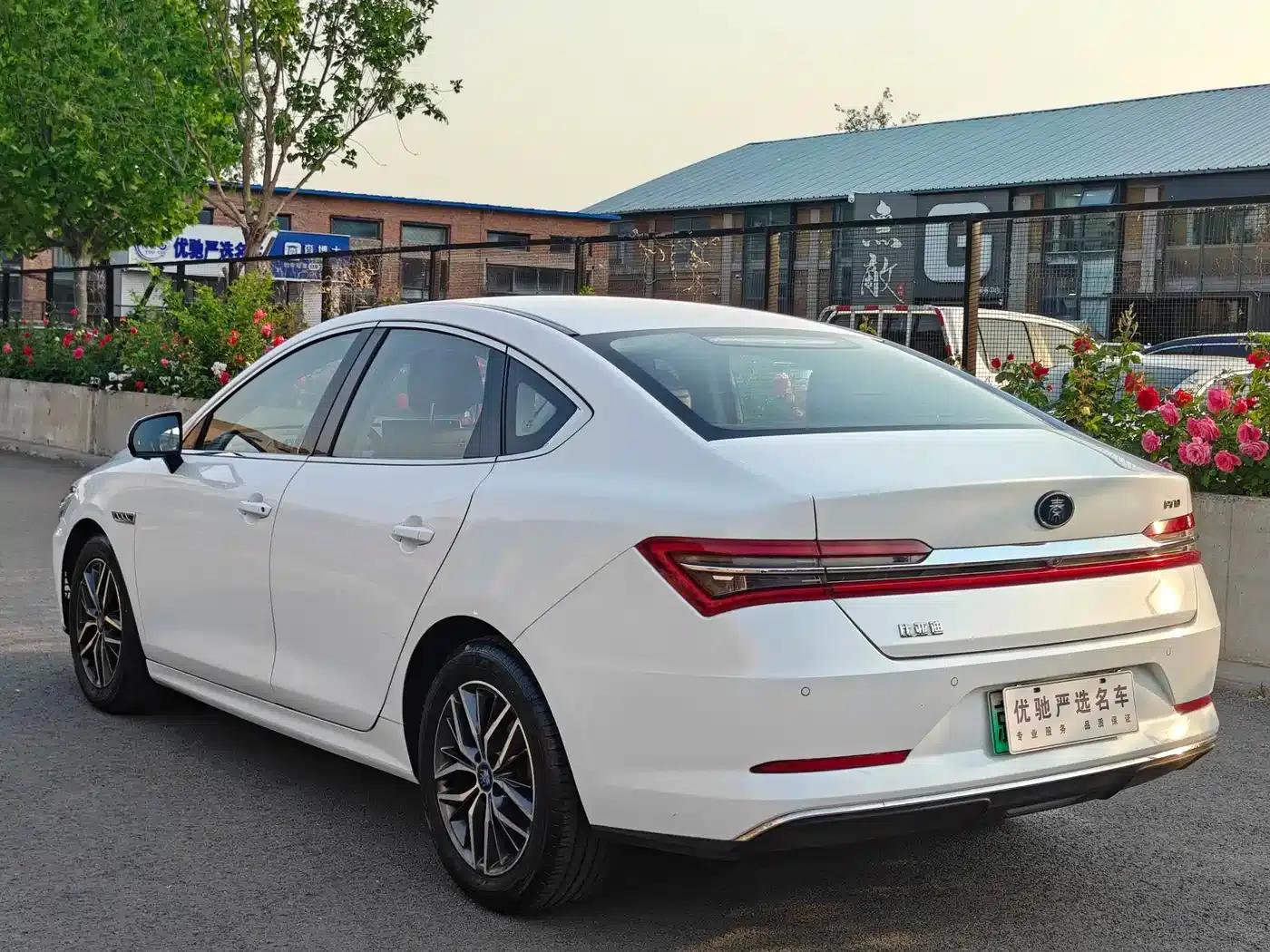 Qin Pro New Energy 2018 EV500 Intelligent Leading Edition — миниатюра 9