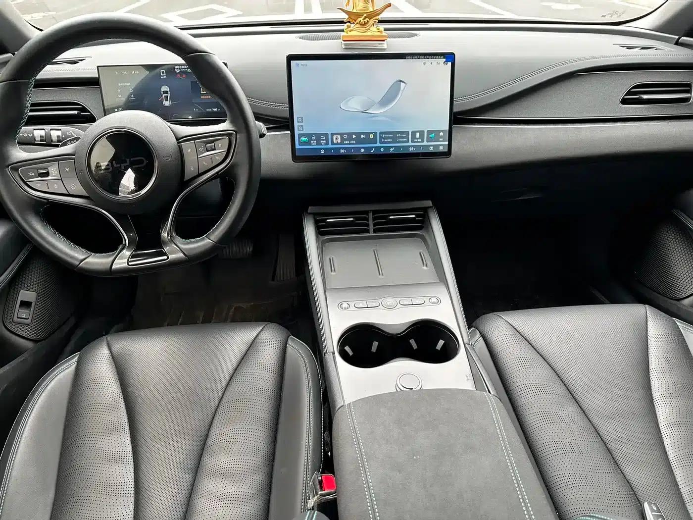 Seal 06 DM-i Touring Edition 2025 DM-i 150KM Premium Model — миниатюра 5