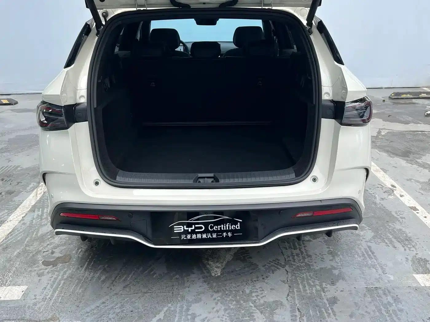 Seal 06 DM-i Touring Edition 2025 DM-i 80KM Premium — миниатюра 18