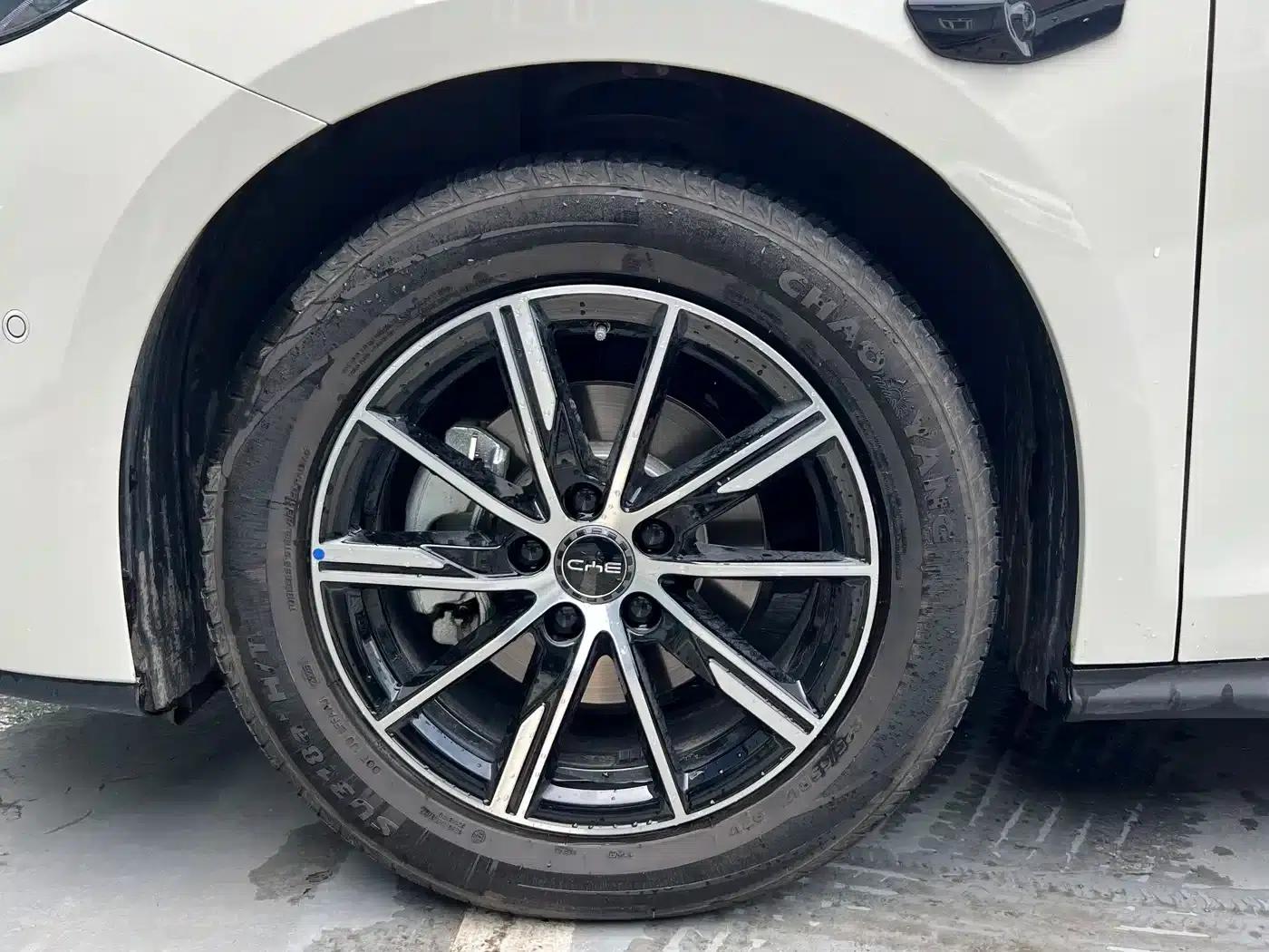 Seal 06 DM-i Touring Edition 2025 DM-i 80KM Premium — миниатюра 21