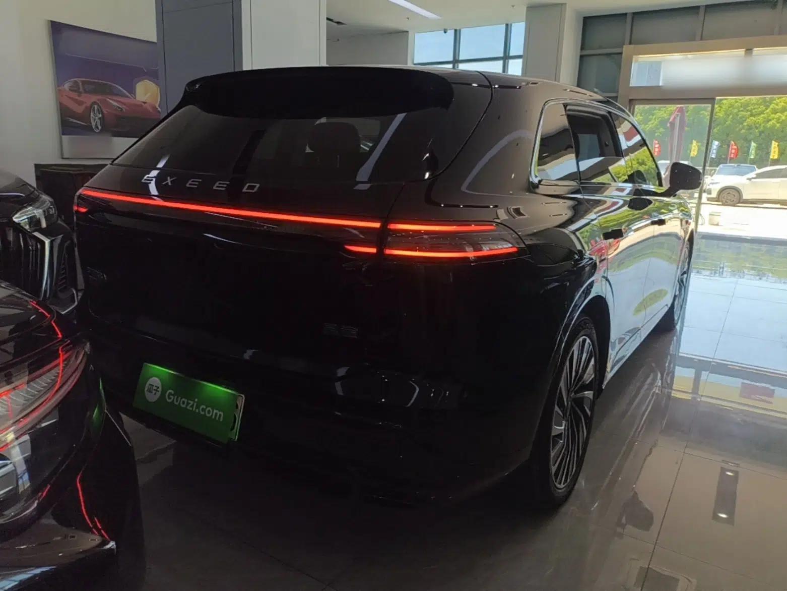 EXEED Star Era ET 2024 All-Electric 655 Ultra — миниатюра 6