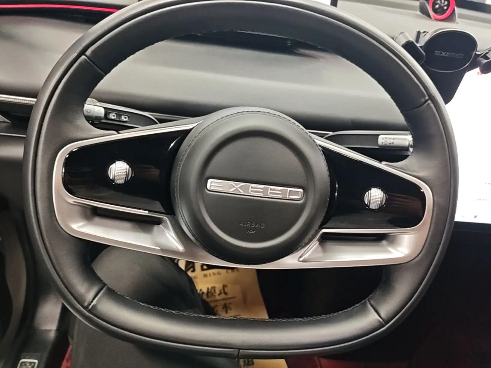 EXEED Star Era ET 2024 Extended-Range 240 Ultra All-Wheel Drive — миниатюра 12