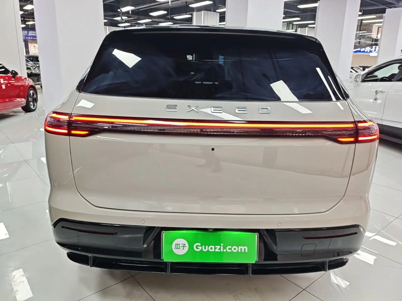 EXEED Star Era ET 2024 Extended-Range 240 Ultra All-Wheel Drive — миниатюра 5